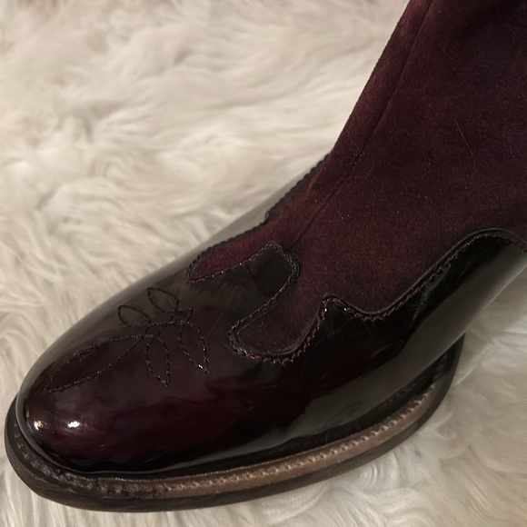 Unity In Diversity Leather Ankle Boots - Picture 8 of 10